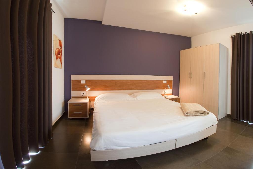 Ragusa Inn Room photo